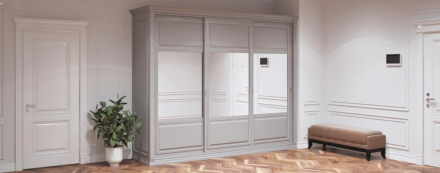 Какой шкаф выбрать: купе или распашной