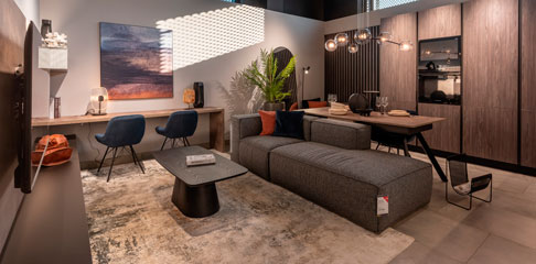 Как мы делаем салоны удобными для клиентов