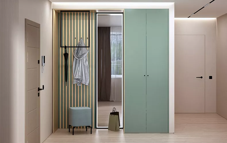 Узкий распашной...