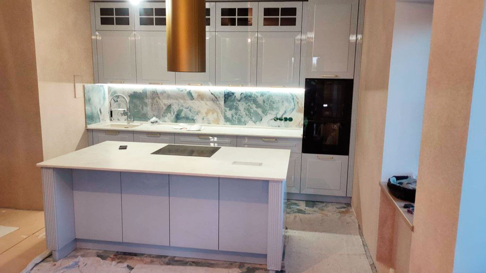 Кухня в загородном доме - фото №12