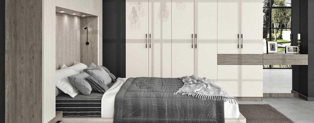 Как спроектировать вместительный шкаф в маленькой спальне - фото №36