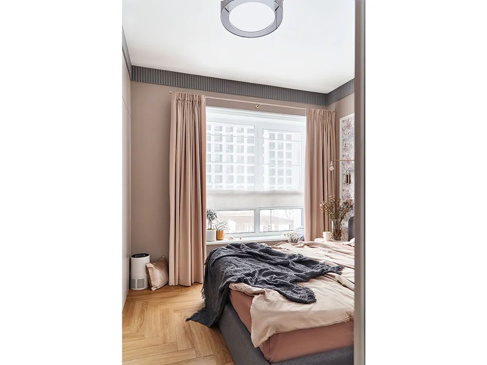 Зона комфорта: ода белому и бежевому цвету в московской евродвушке - фото №17