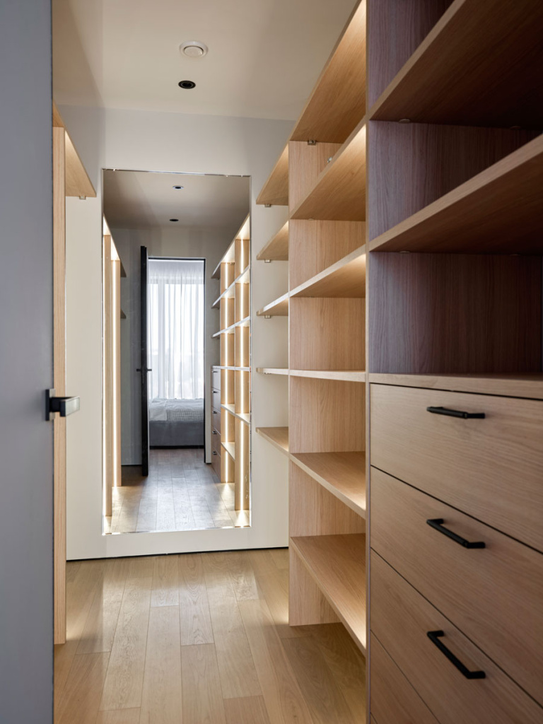 Творческие решения для удобной инвест-квартиры в центре Москвы - фото №11