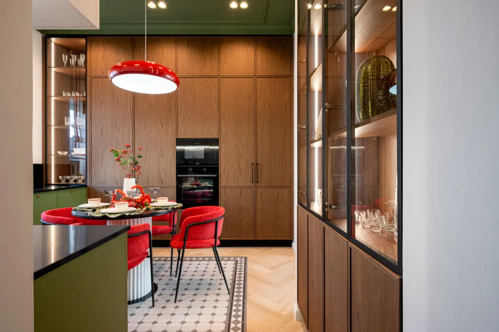 Интерьер цвета листвы и спелых ягод для загородного дома - фото №6