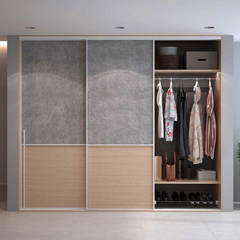 Трёхдверный встроенный шкаф-купе - детальное фото № 3