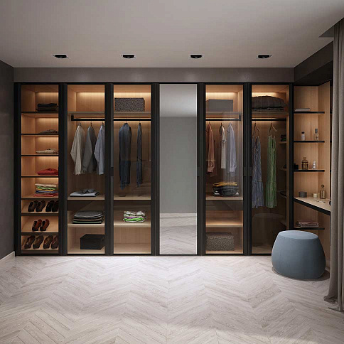 Гардероб с распашными дверями - детальное фото № 1