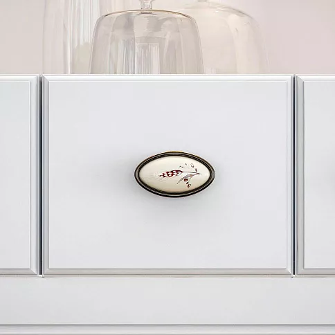 Лилия 3 - детальное фото № 3